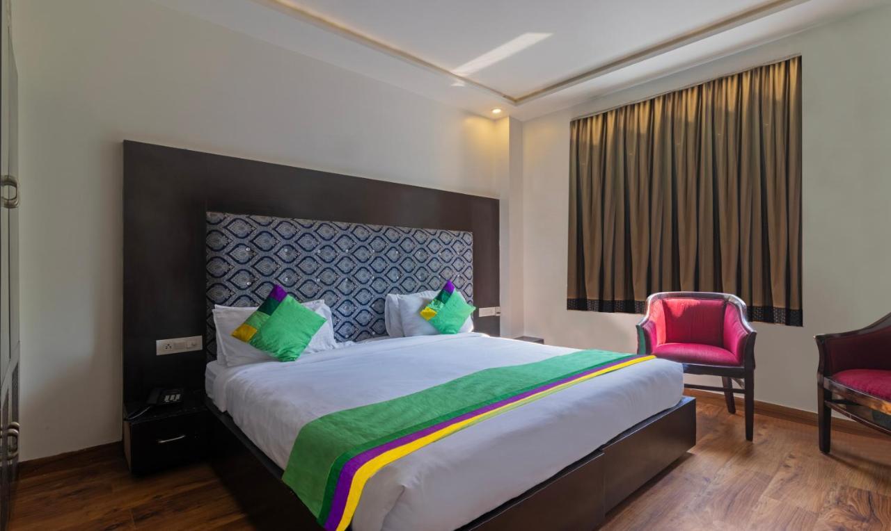 Hotel Treebo The Royal Taj, Near Taj Mahal Agra  Zewnętrze zdjęcie