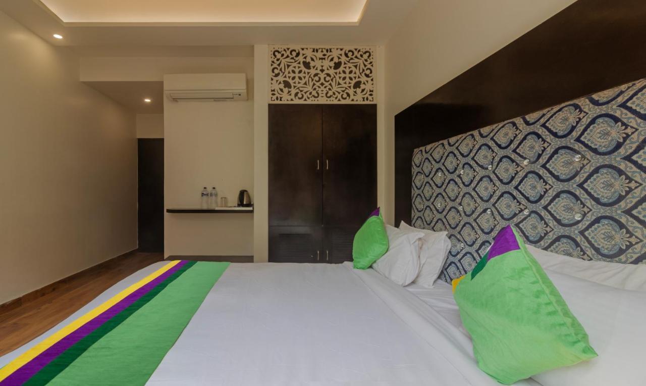 Hotel Treebo The Royal Taj, Near Taj Mahal Agra  Zewnętrze zdjęcie
